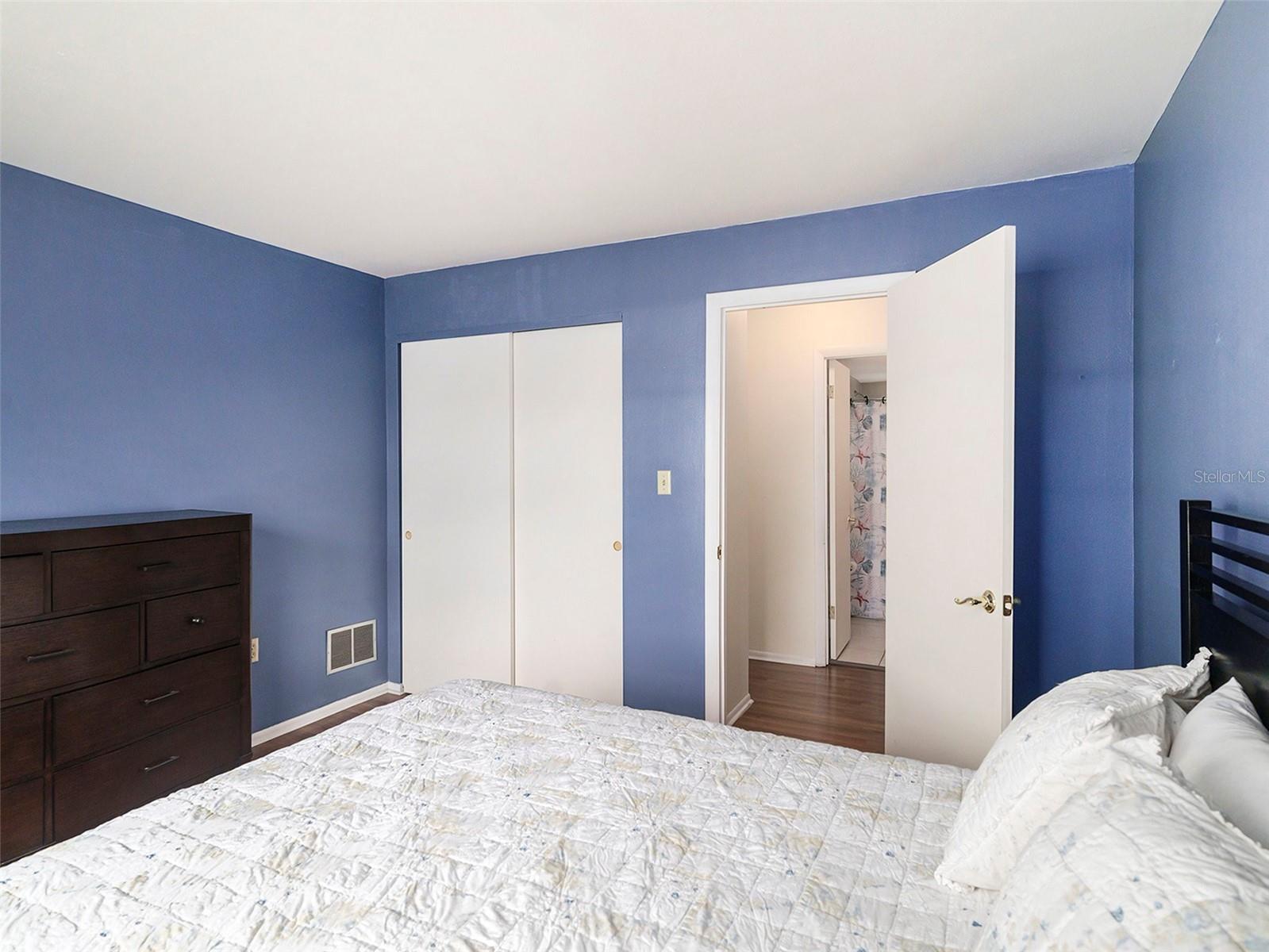 Image 9 of 14 For 1859 Restful Drive L26
