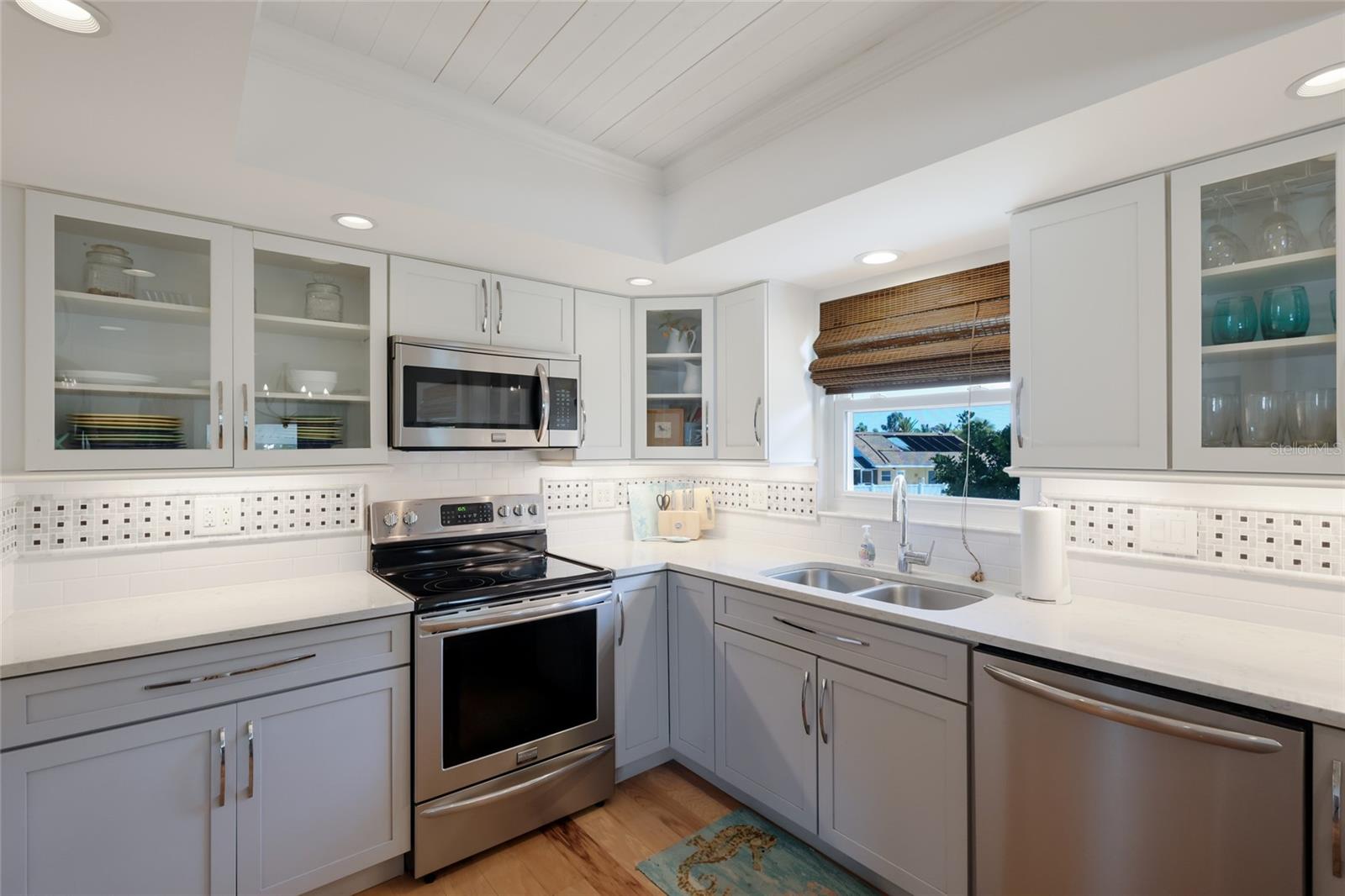 Image 14 of 40 For 221 85th Street