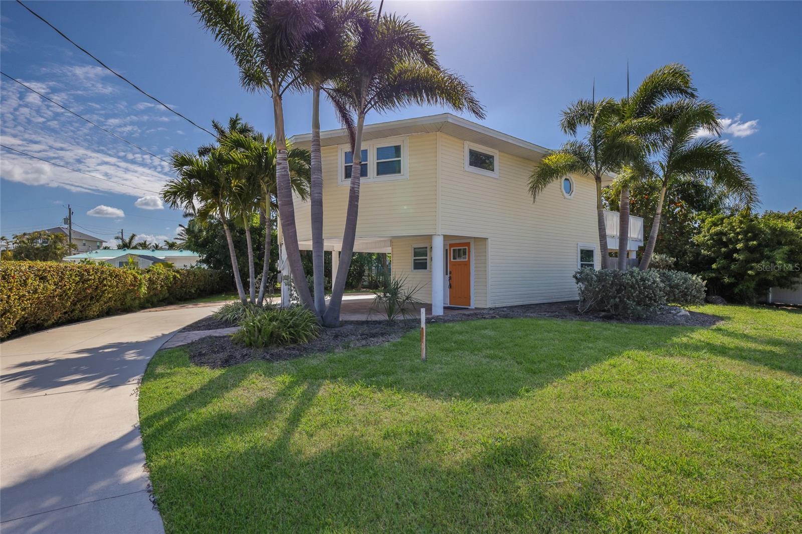 Image 3 of 40 For 221 85th Street