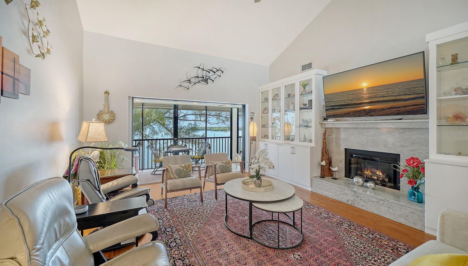 Image 10 of 40 For 3840 Mariners Way 524a