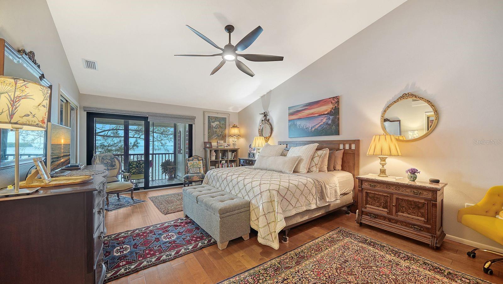 Image 20 of 40 For 3840 Mariners Way 524a