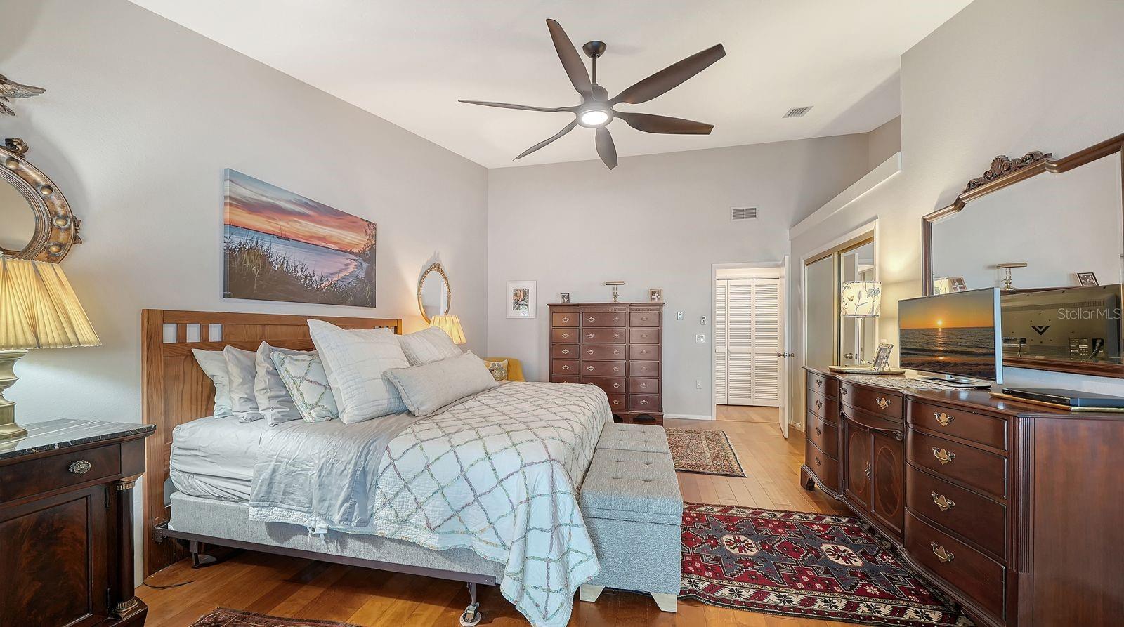 Image 22 of 40 For 3840 Mariners Way 524a