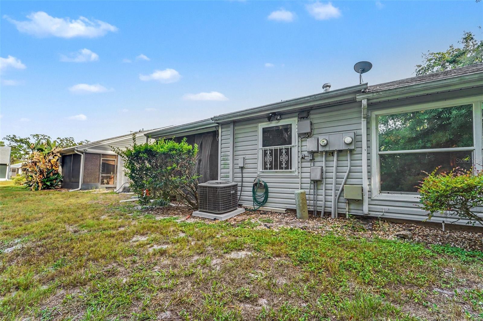 Image 15 of 16 For 12435 Knollbrook Lane