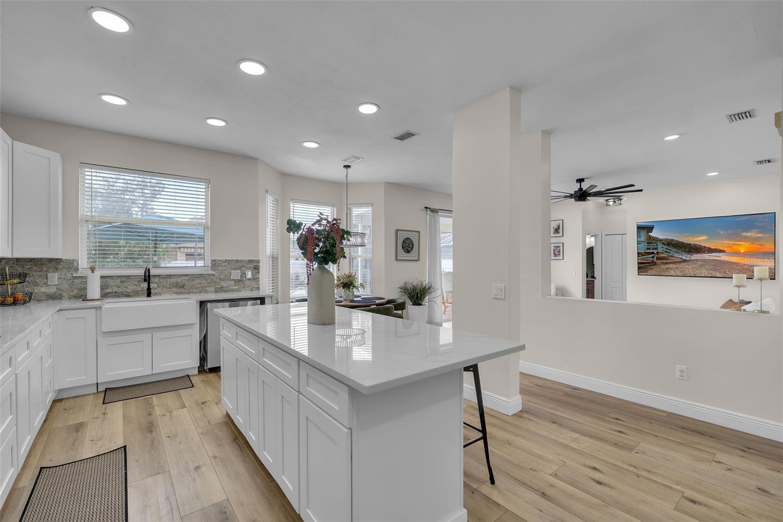 Image 15 of 63 For 1250 Loretto Circle