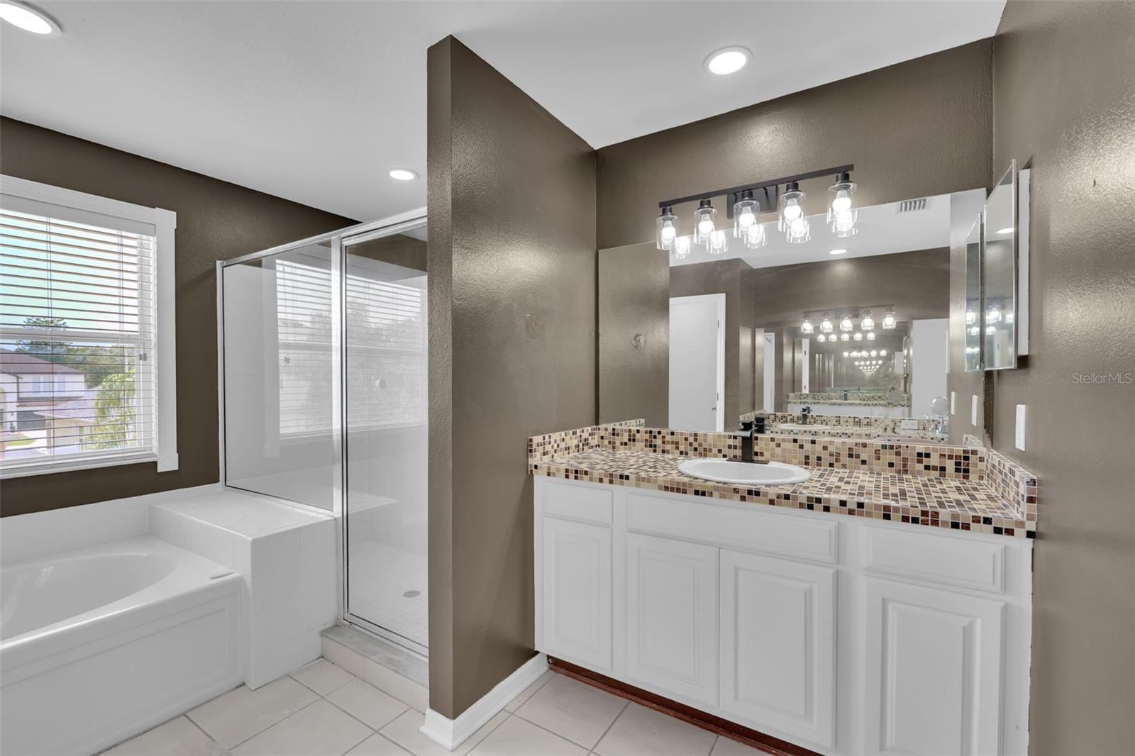 Image 34 of 63 For 1250 Loretto Circle