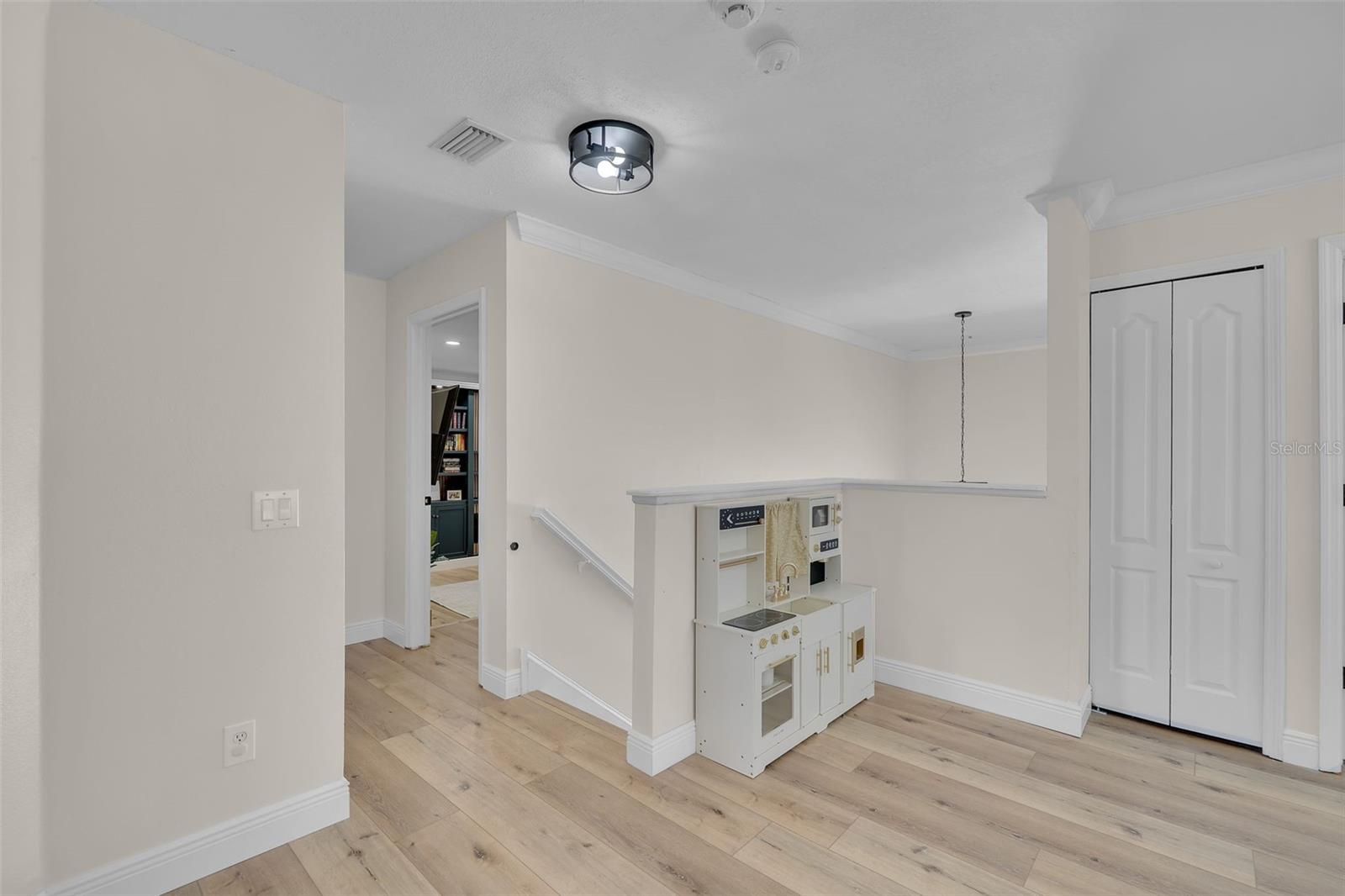 Image 37 of 63 For 1250 Loretto Circle