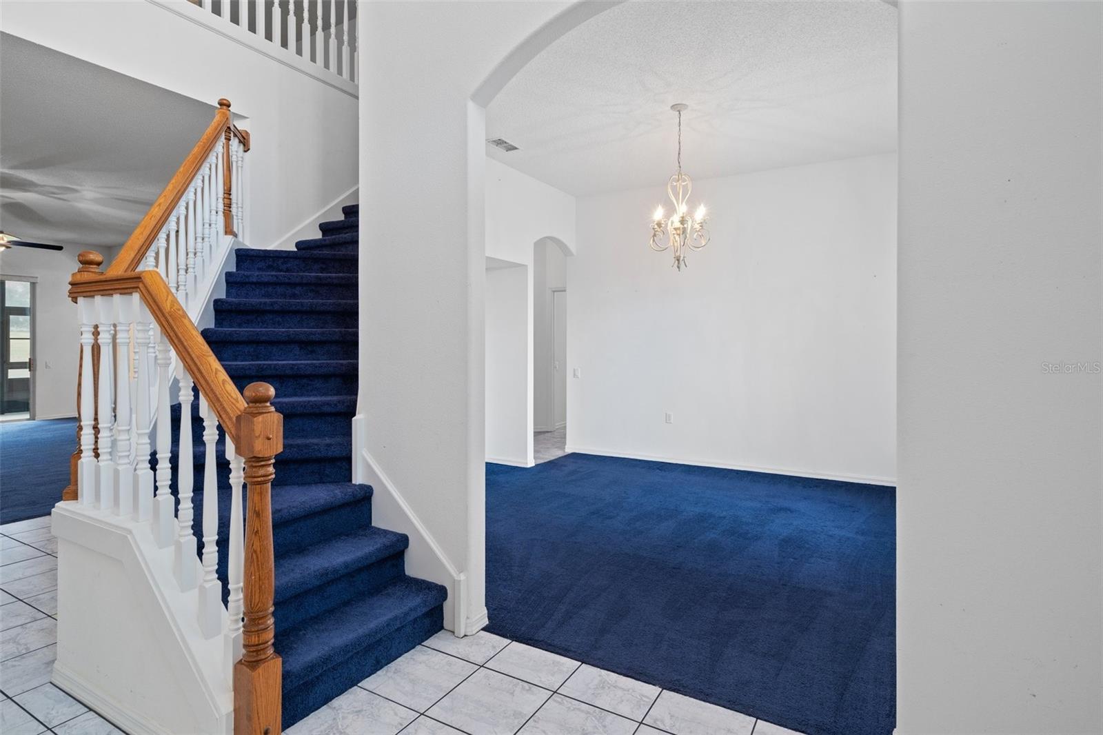 Image 10 of 61 For 13496 S Oakview Avenue