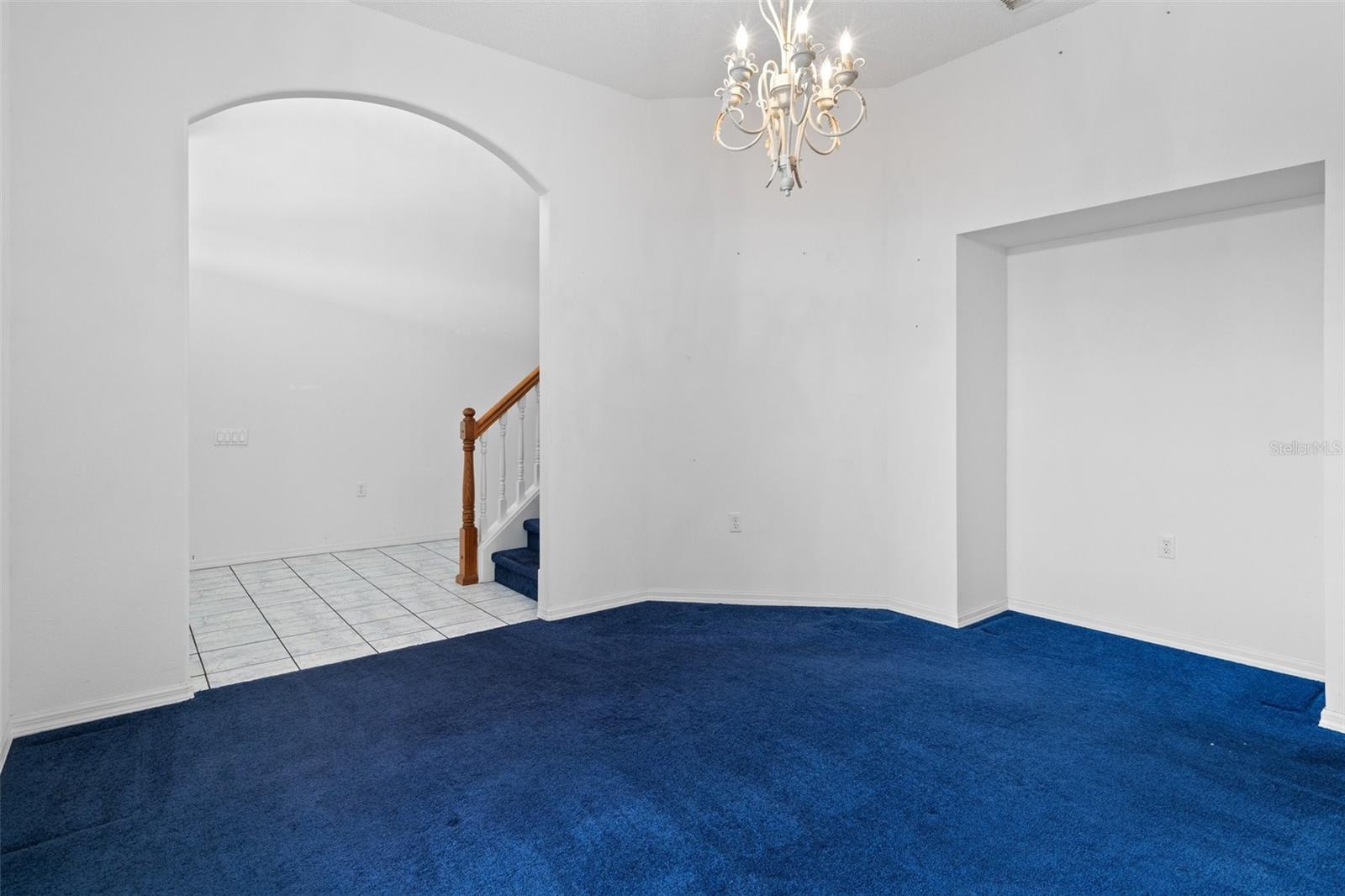 Image 13 of 61 For 13496 S Oakview Avenue