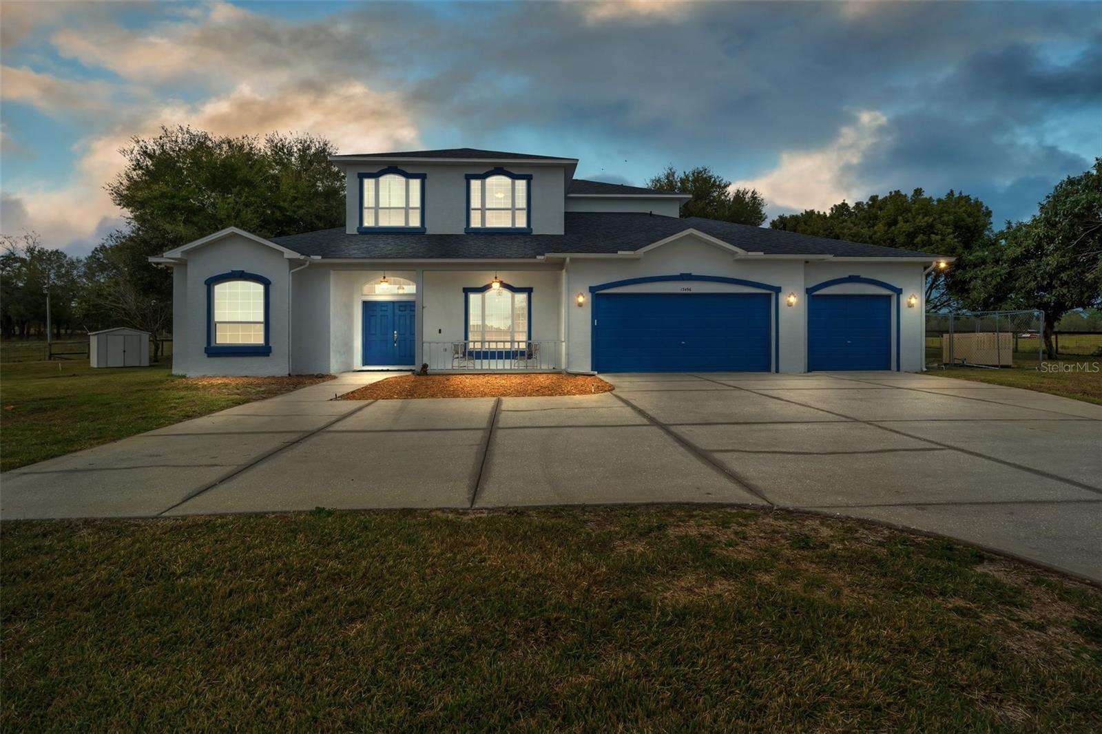 Image 2 of 61 For 13496 S Oakview Avenue