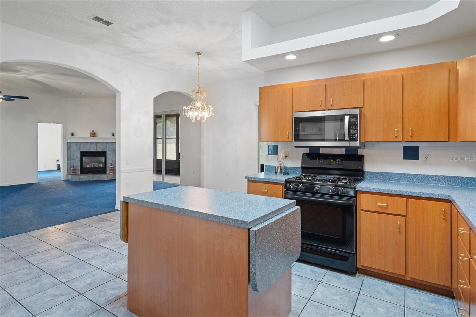 Image 21 of 61 For 13496 S Oakview Avenue