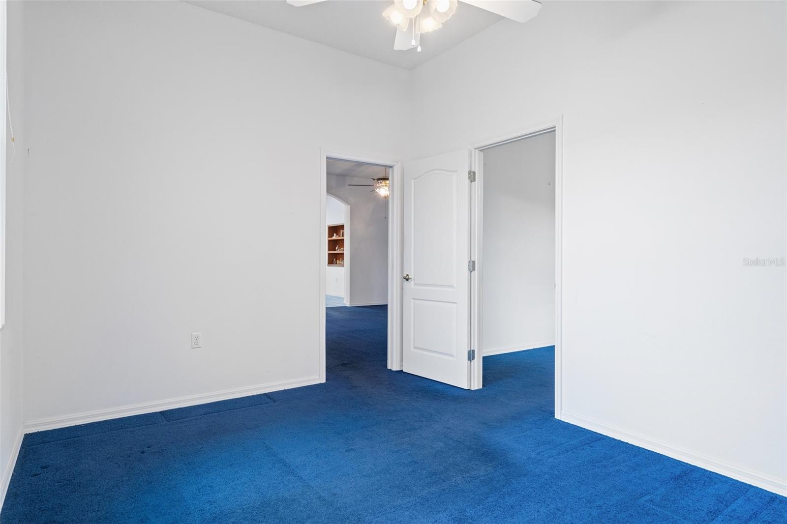 Image 25 of 61 For 13496 S Oakview Avenue