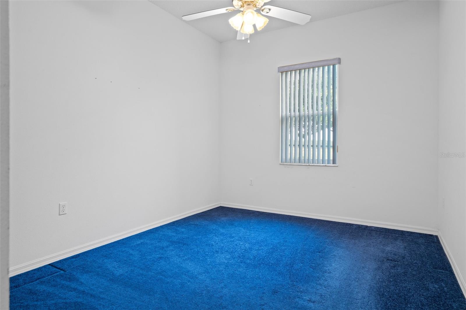 Image 36 of 61 For 13496 S Oakview Avenue