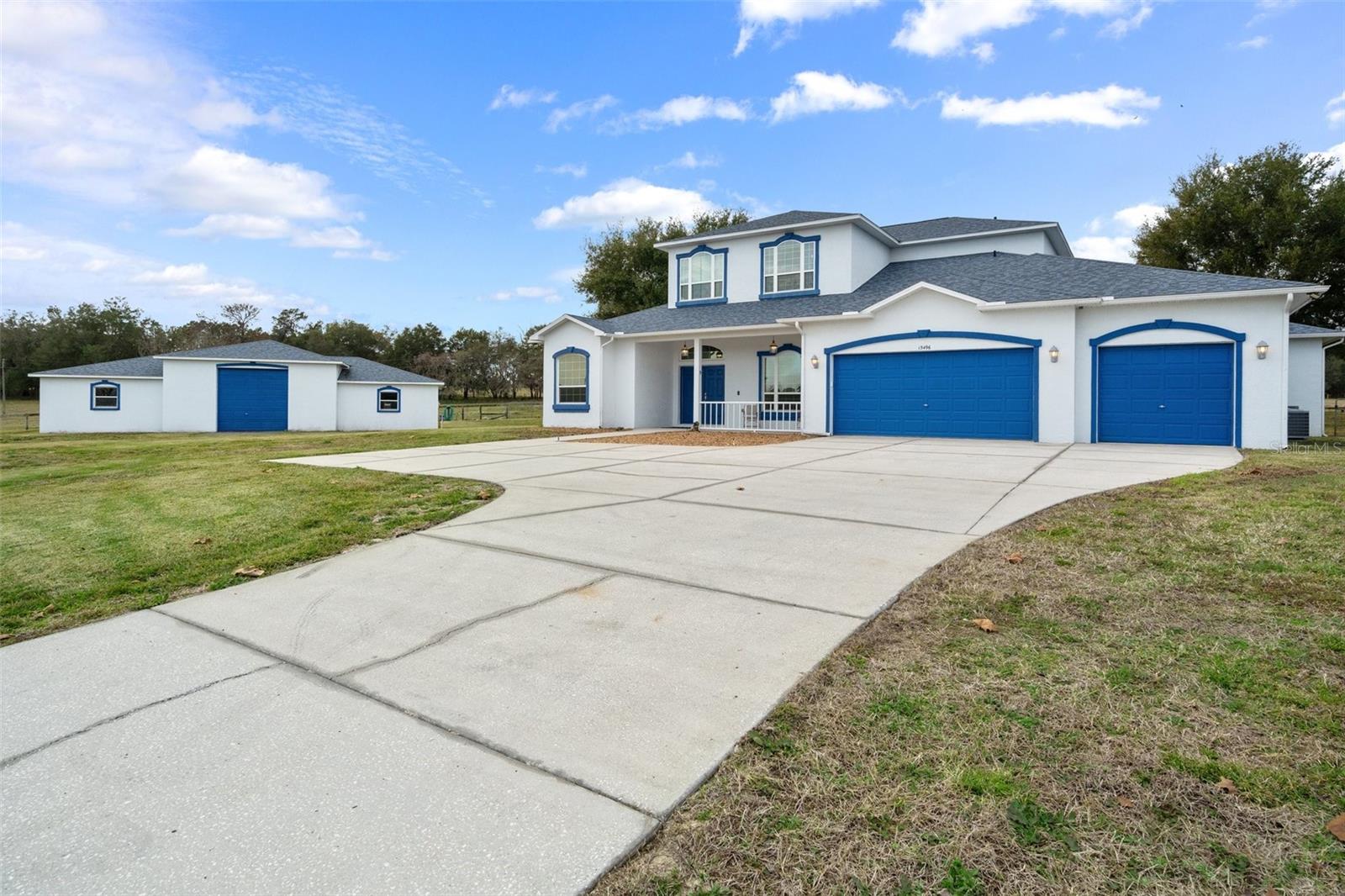 Image 6 of 61 For 13496 S Oakview Avenue
