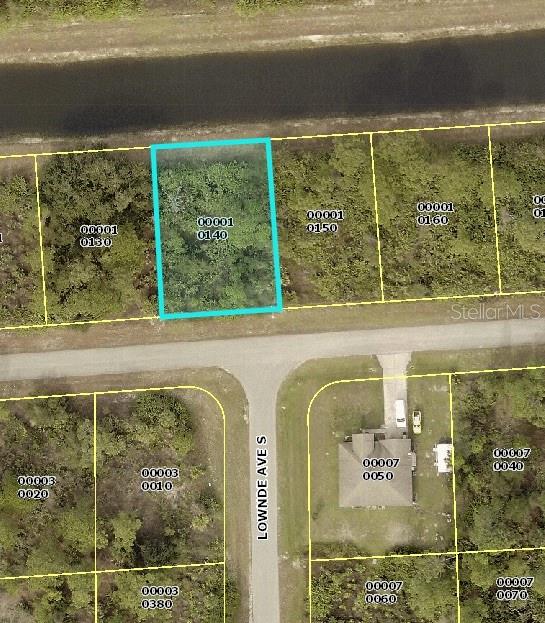 Listing Details for 1133 Cherry Street E, LEHIGH ACRES, FL 33974