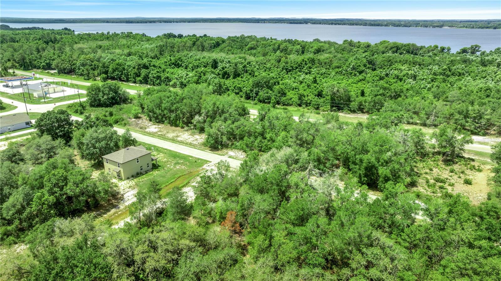 Image 2 of 3 For 1417 Stuart Lane