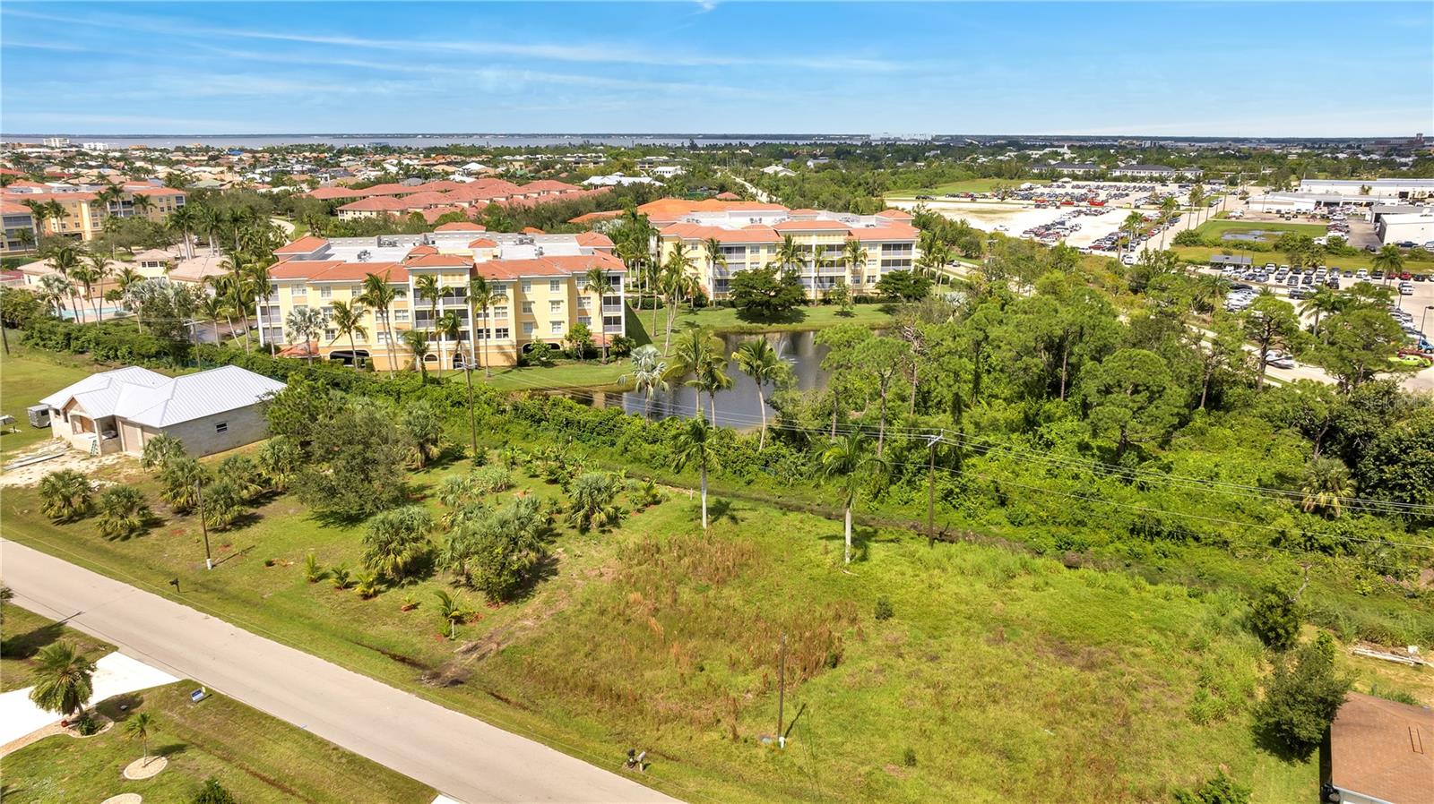 Image 4 of 5 For 300 Pompano Terrace