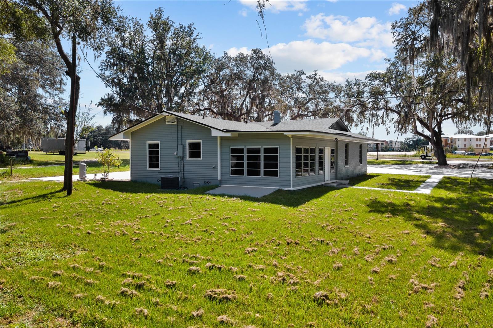 Image 9 of 38 For 8941 County Road 466