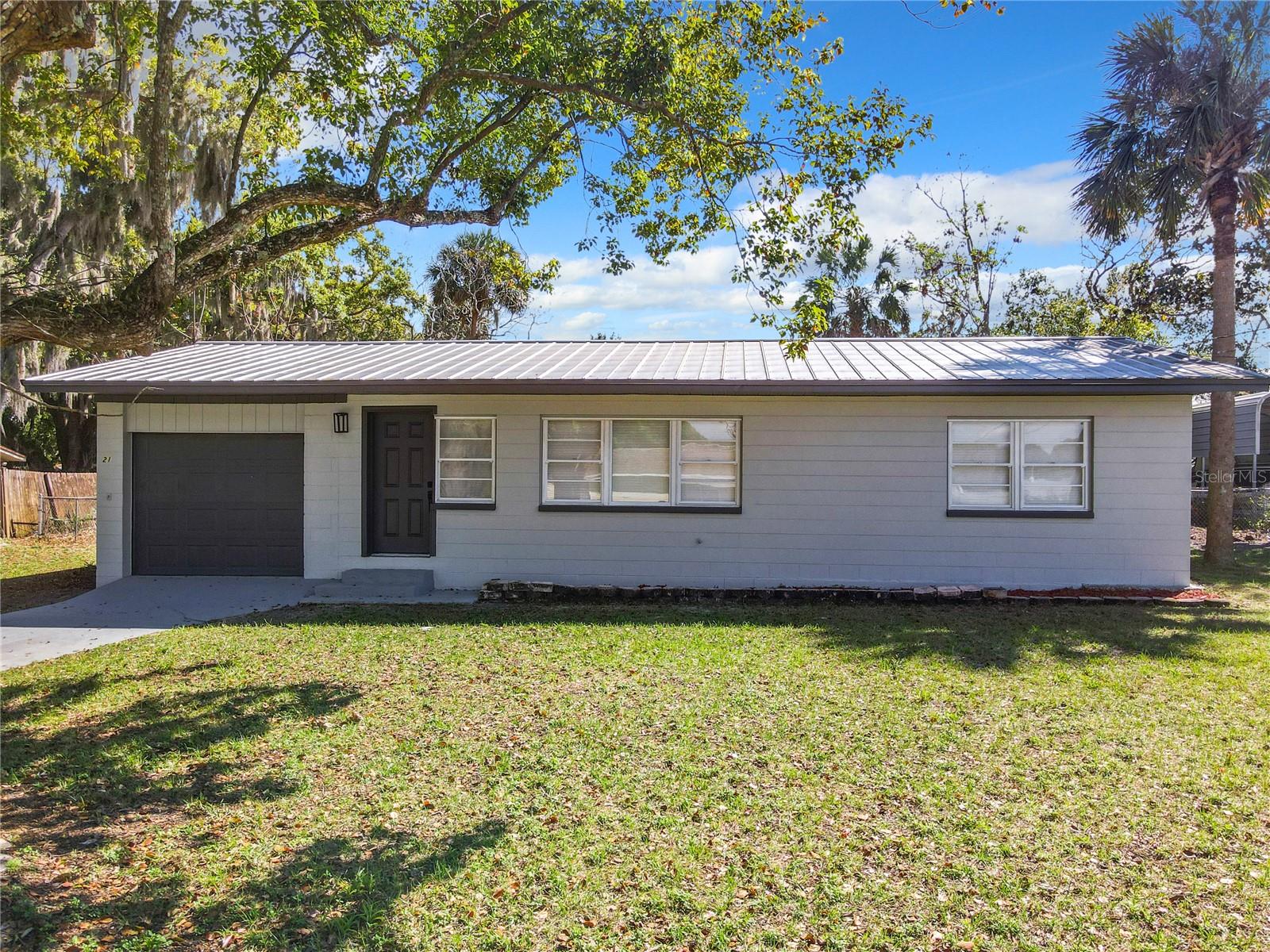 Details for 21 Catalina Drive, DEBARY, FL 32713