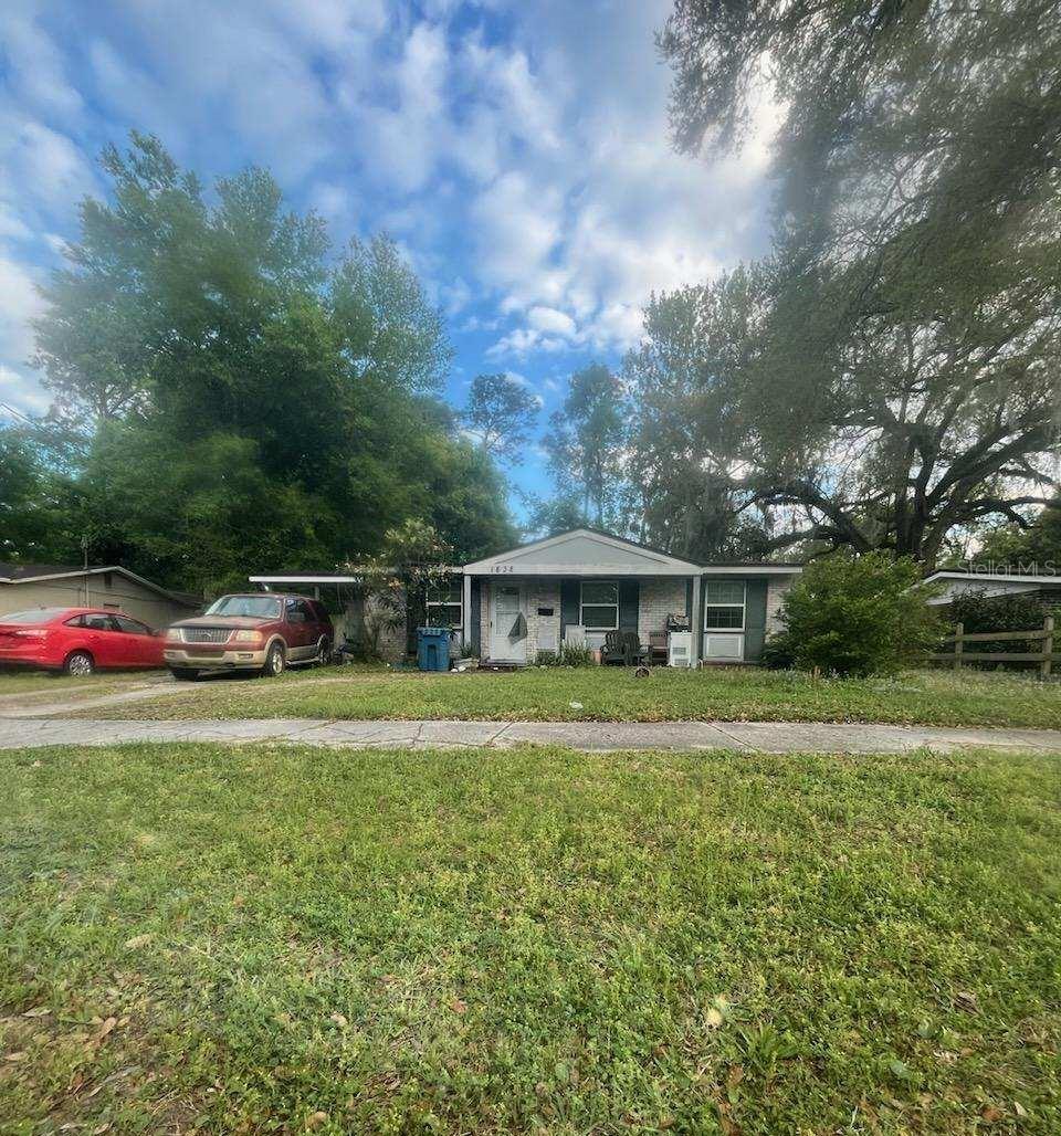 Listing Details for 1838 Leonid Road, JACKSONVILLE, FL 32218