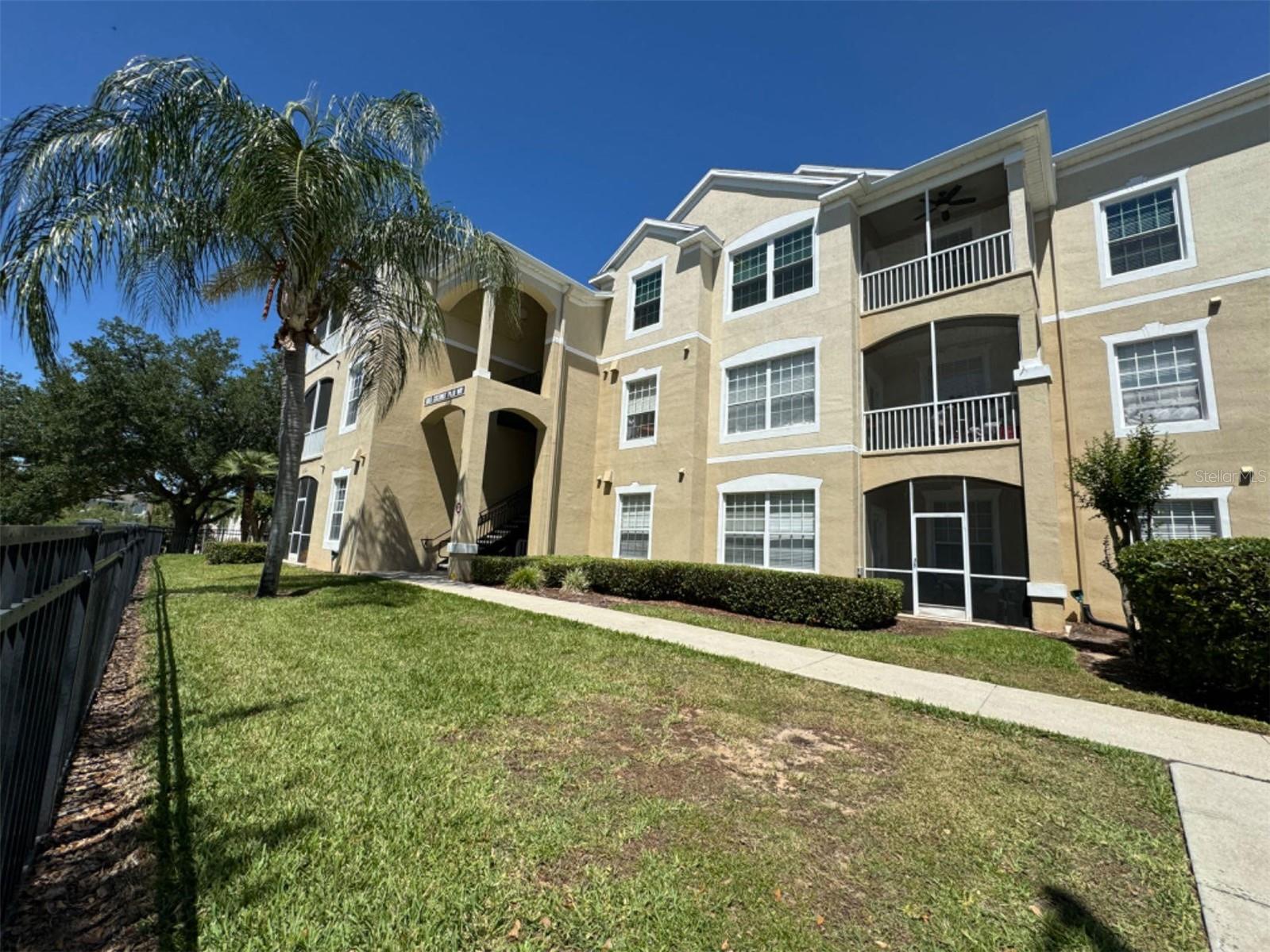 Image 1 of 36 For 8103 Coconut Palm Way 301