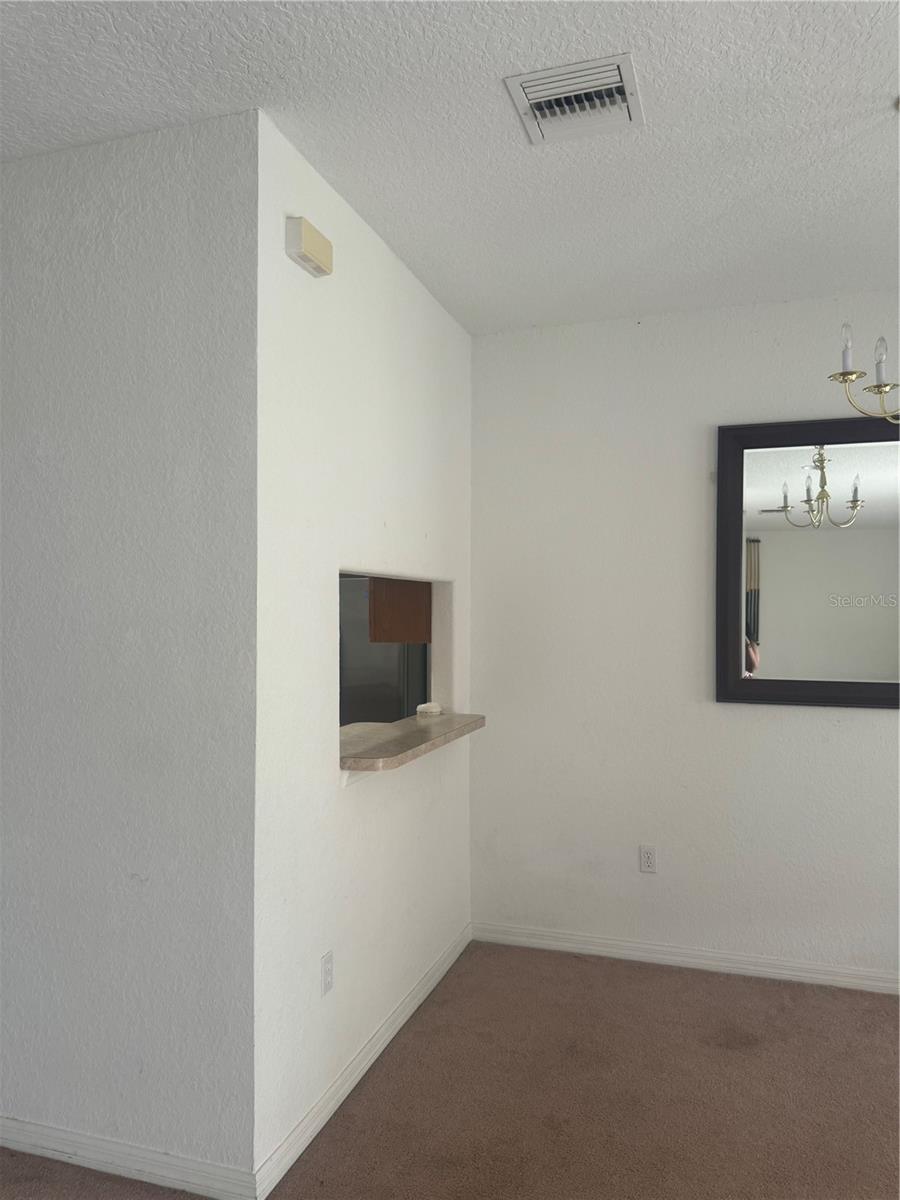 Image 4 of 17 For 913 Gascony Court