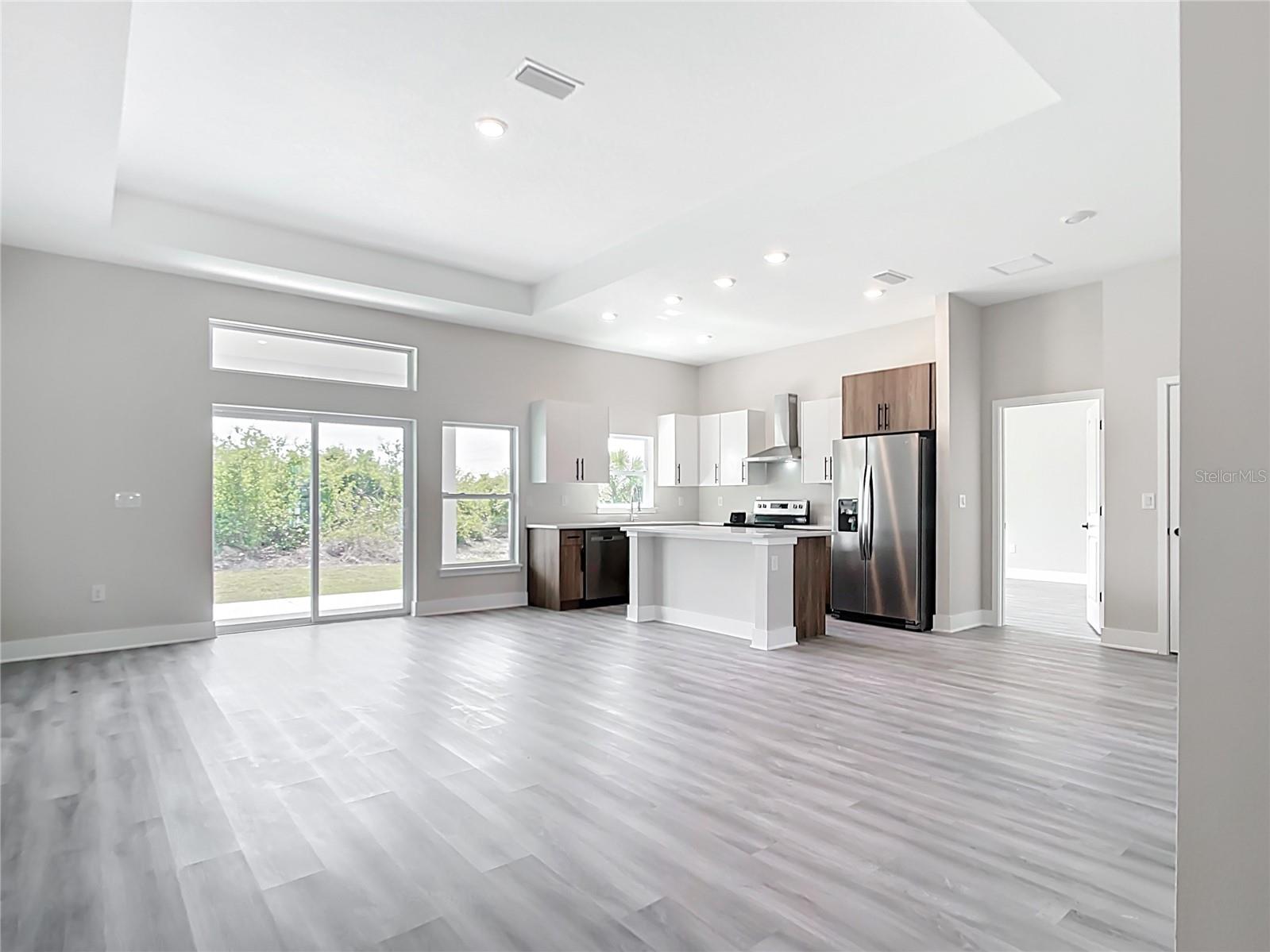 Image 17 of 59 For 13527 Ainsworth Lane
