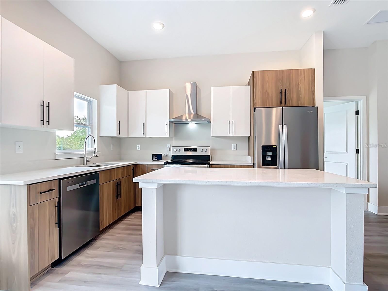 Image 22 of 59 For 13527 Ainsworth Lane