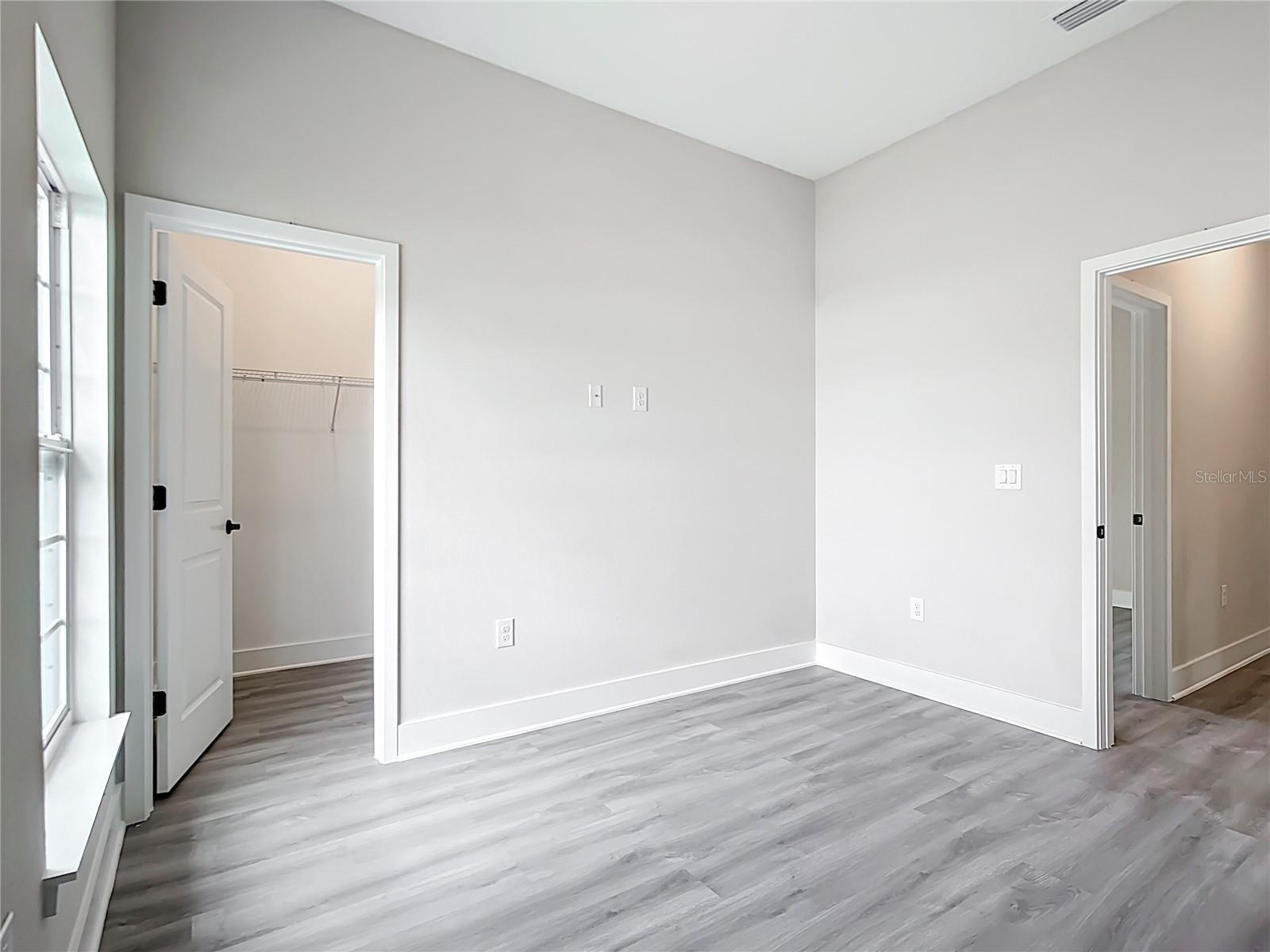 Image 31 of 59 For 13527 Ainsworth Lane