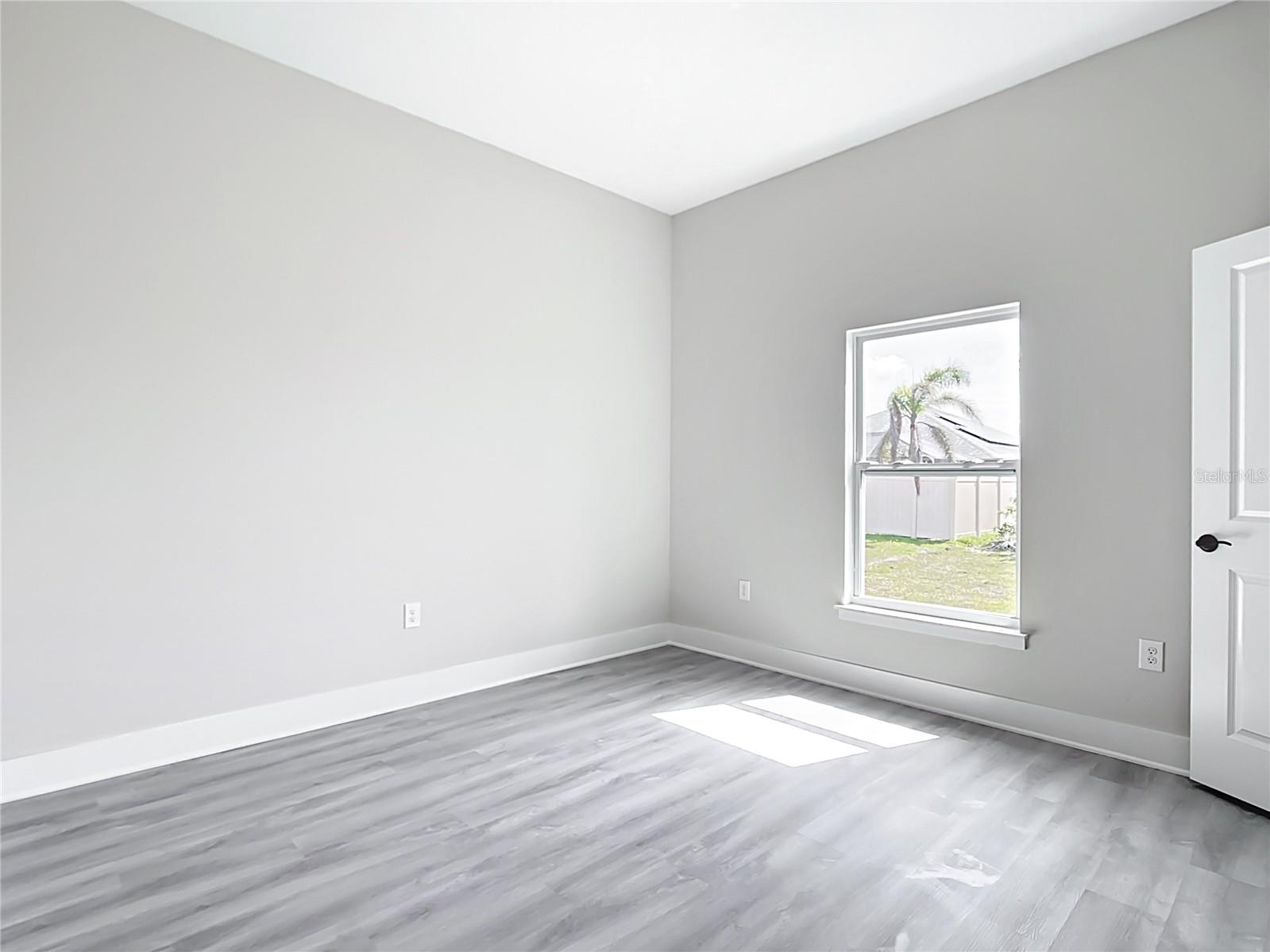 Image 39 of 59 For 13527 Ainsworth Lane