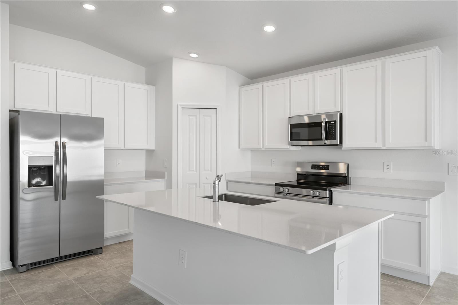 Image 6 of 32 For 4980 Worchester Drive