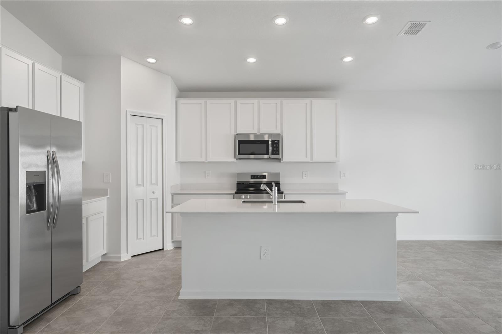 Image 9 of 32 For 4980 Worchester Drive