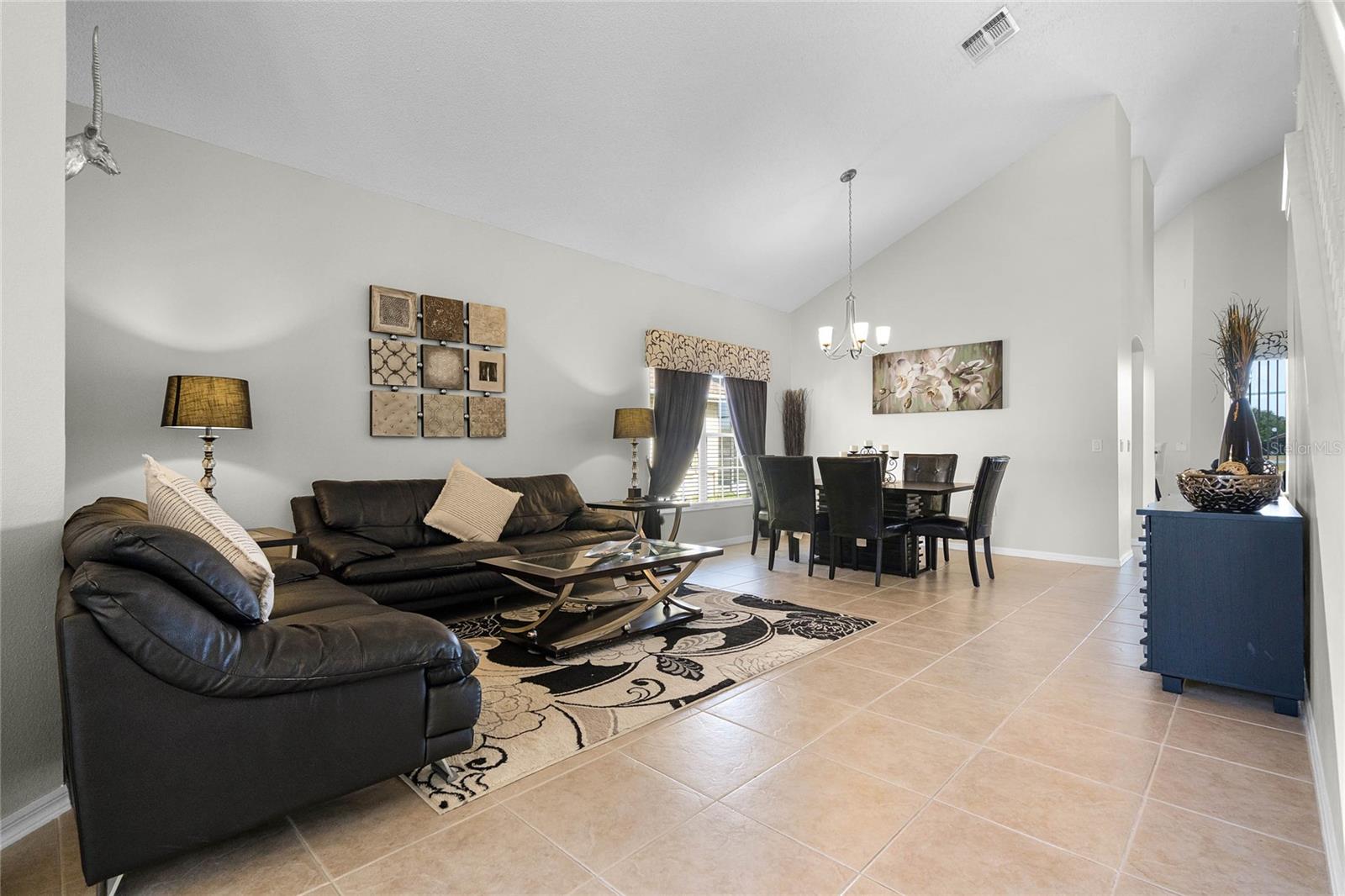 Image 3 of 42 For 7953 Heritage Entrance Boulevard