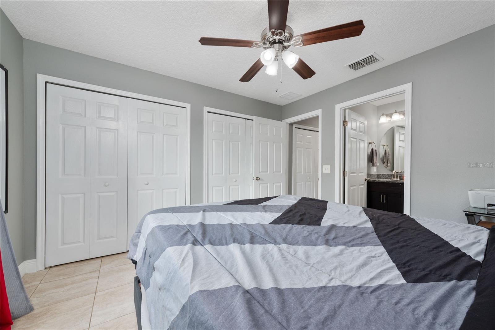 Image 15 of 39 For 340 Elderberry Court