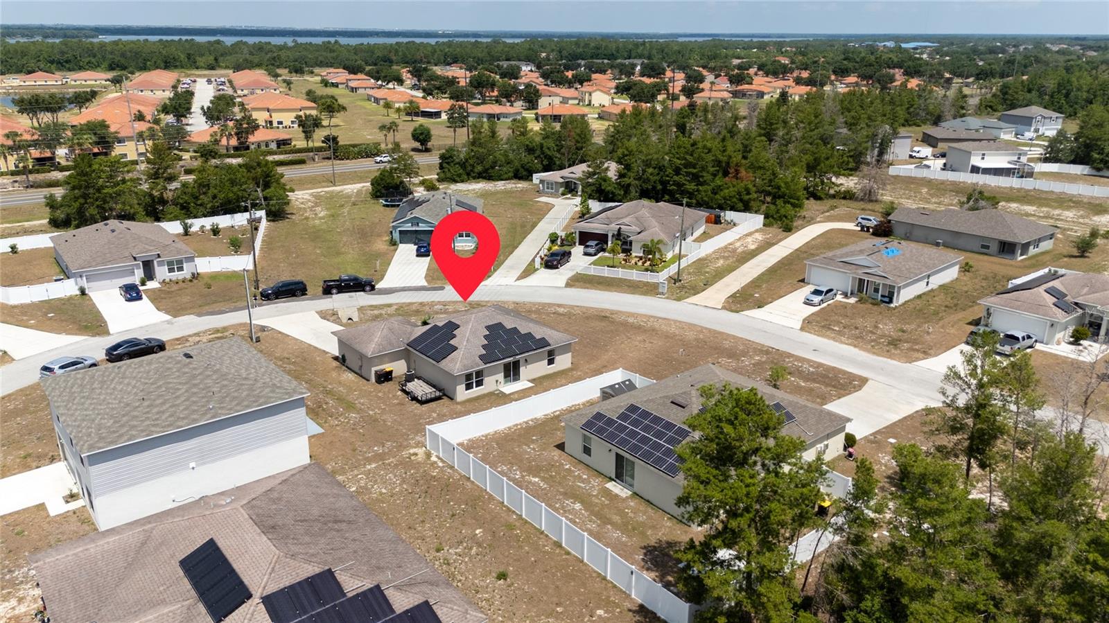 Image 22 of 39 For 340 Elderberry Court