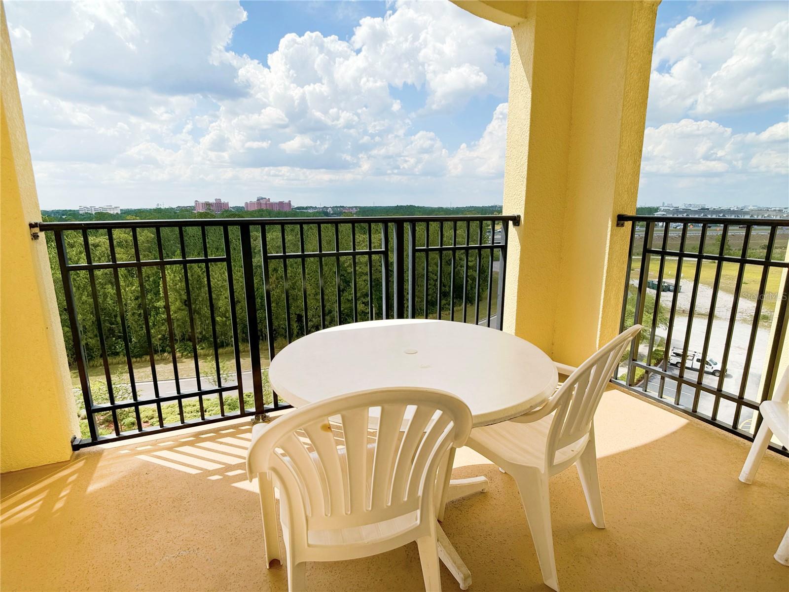Image 15 of 25 For 8125 Resort Village Drive 5705
