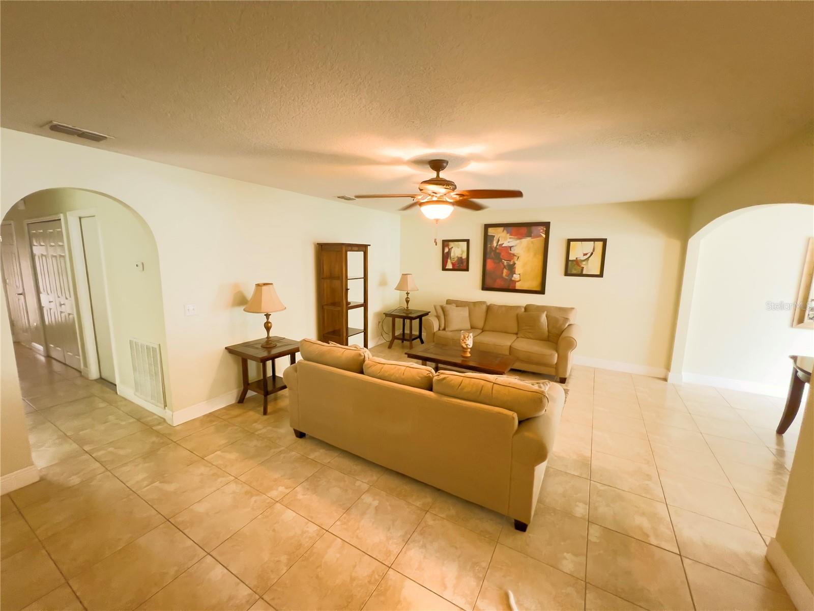 Image 3 of 15 For 2747 Dodds Lane