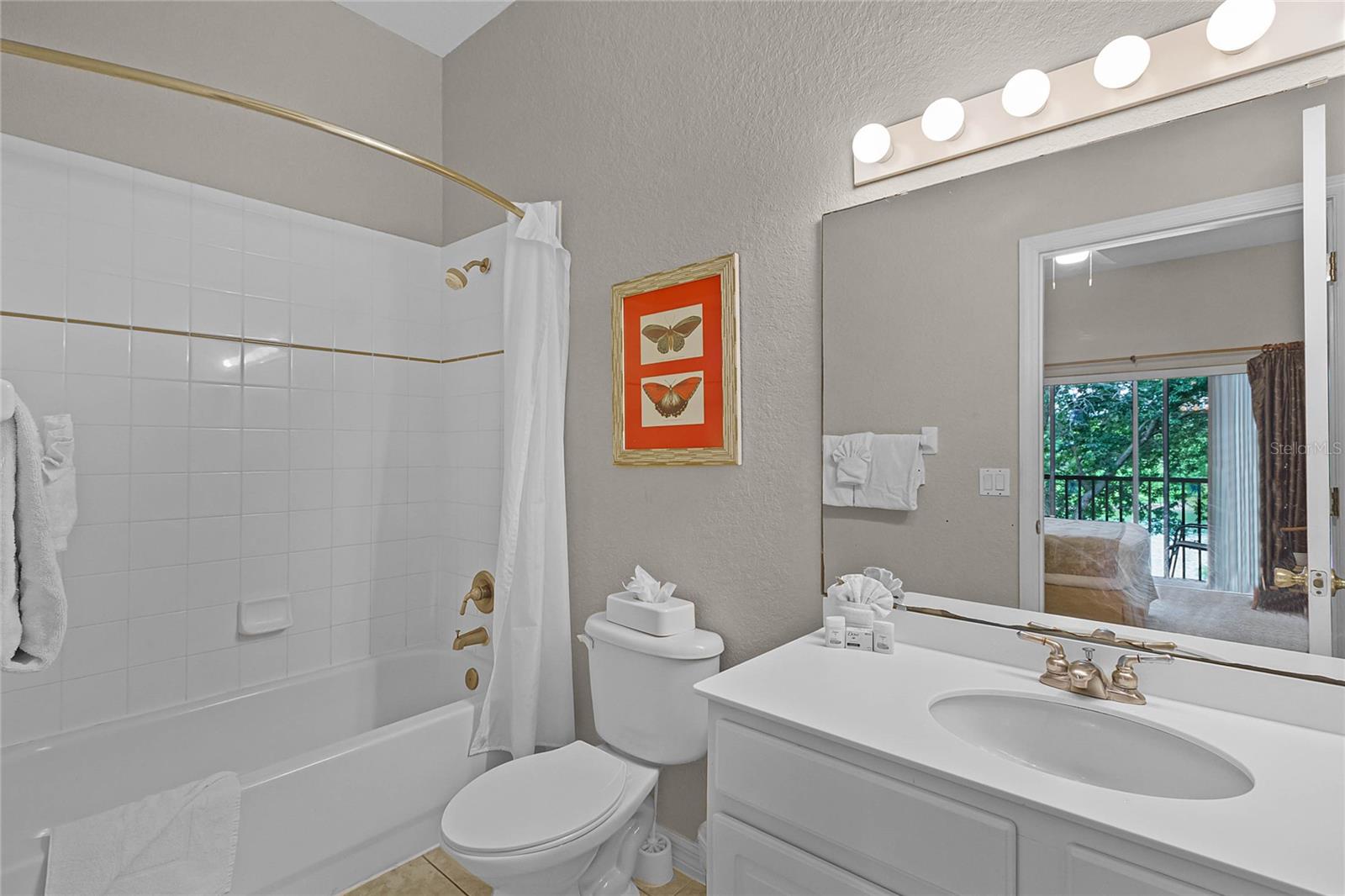 Image 18 of 41 For 1110 New Providence Promenade  1110