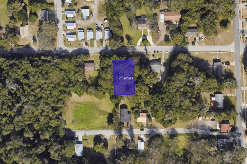 Listing Details for 526 Hubbard Avenue, DELAND, FL 32720