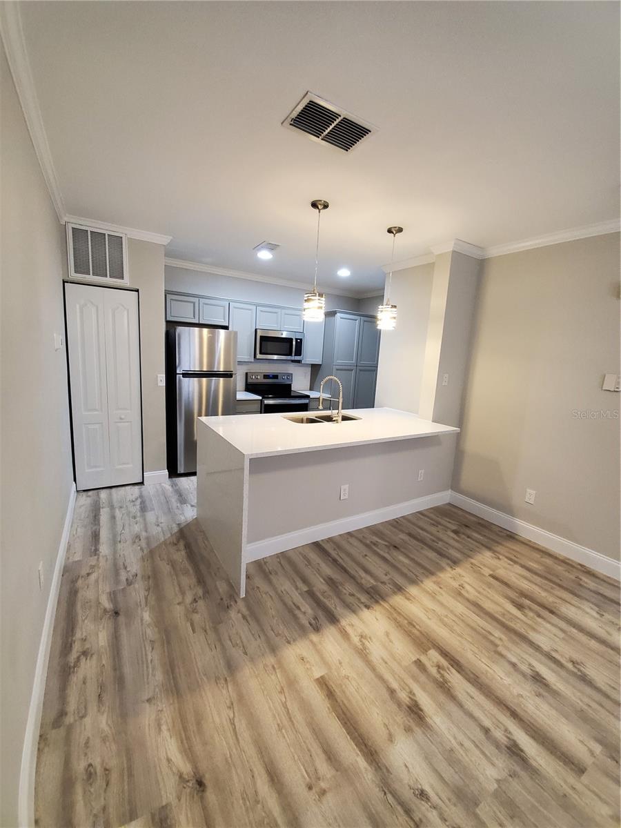 Image 2 of 25 For 714 Siena Palm Drive 203