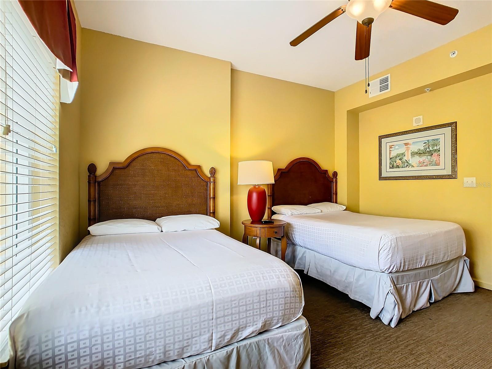 Image 21 of 54 For 8125 Resort Village Drive 51104
