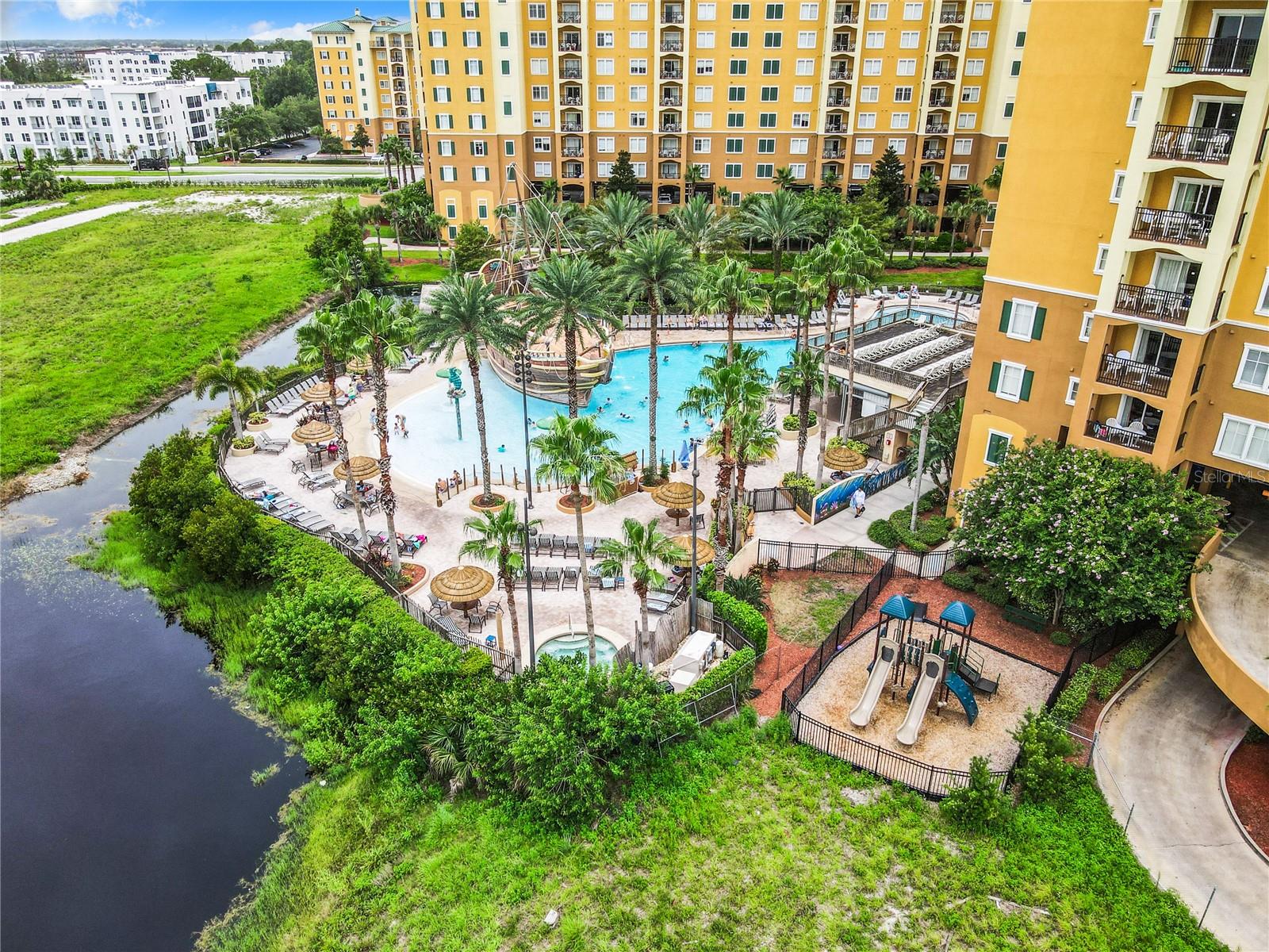 Image 43 of 54 For 8125 Resort Village Drive 51104