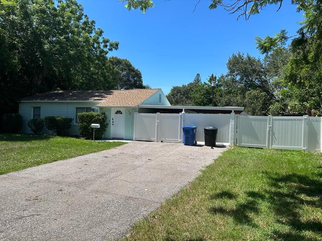 Details for 1565 Canterbury Road N, SAINT PETERSBURG, FL 33710