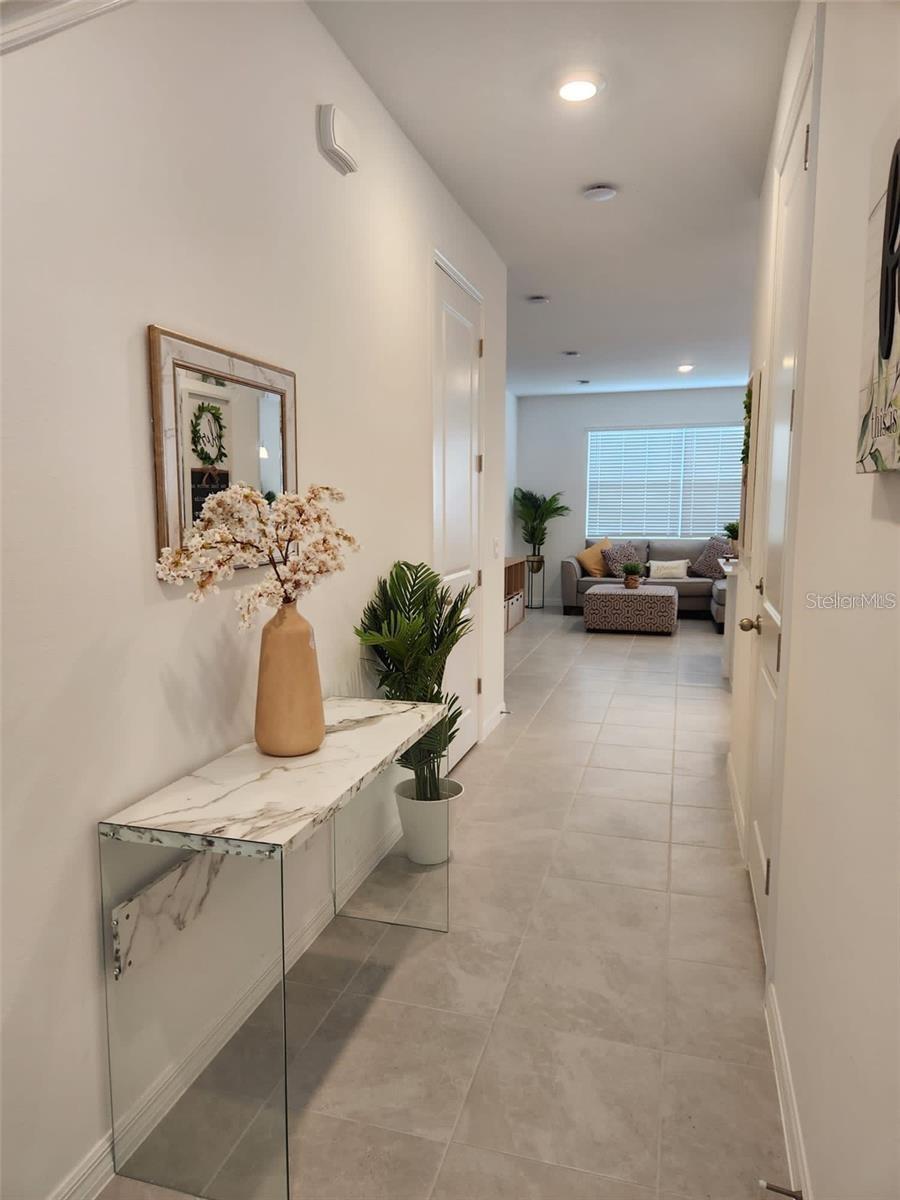 Image 3 of 12 For 827 Longboat Drive