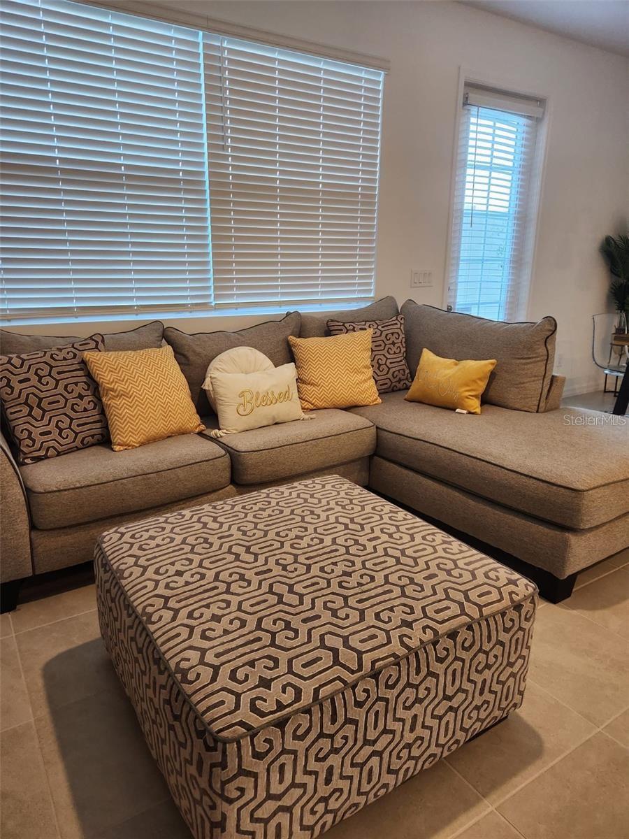 Image 6 of 12 For 827 Longboat Drive
