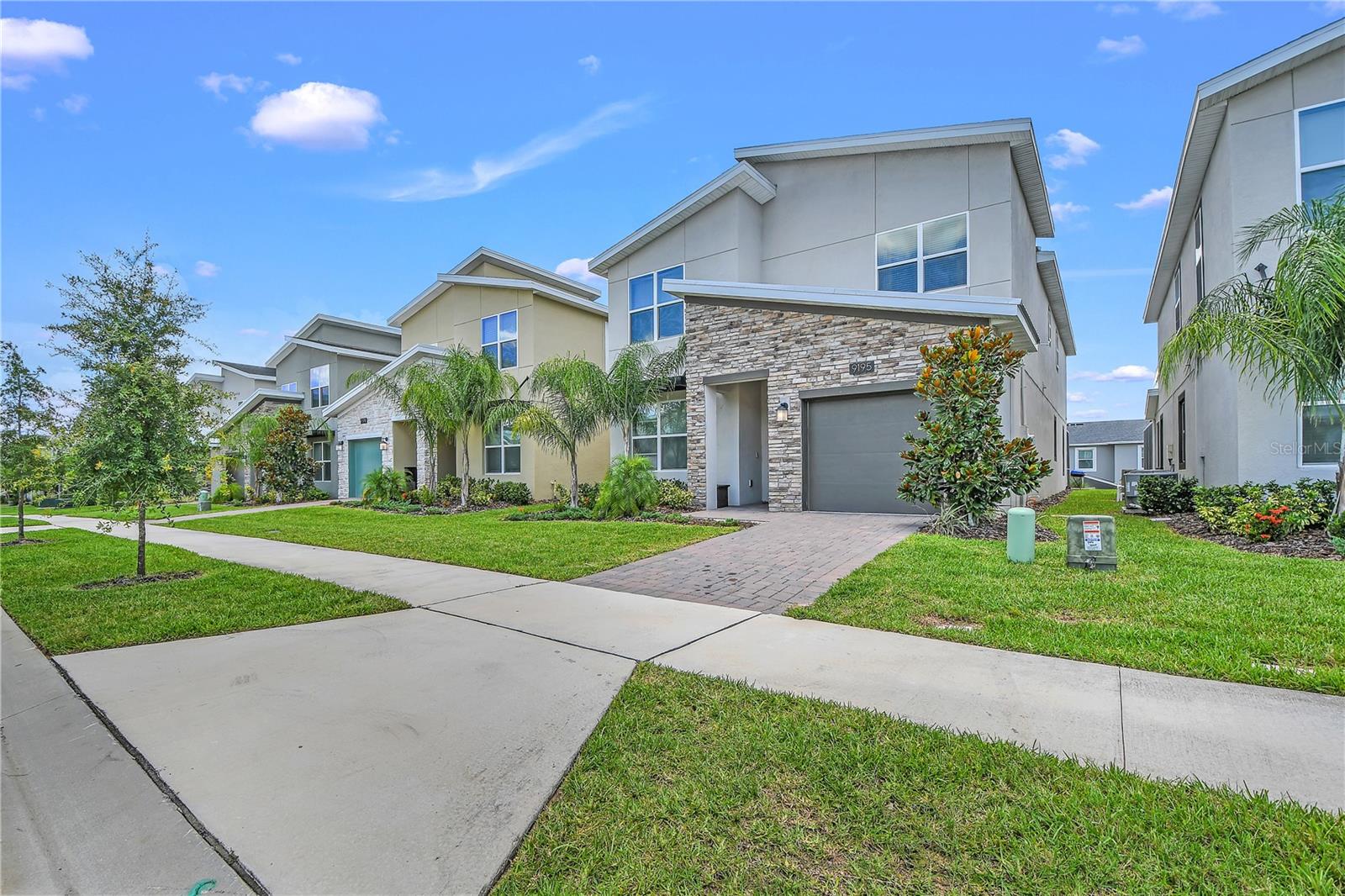 Details for 9195 Sommerset Hills Drive, DAVENPORT, FL 33896