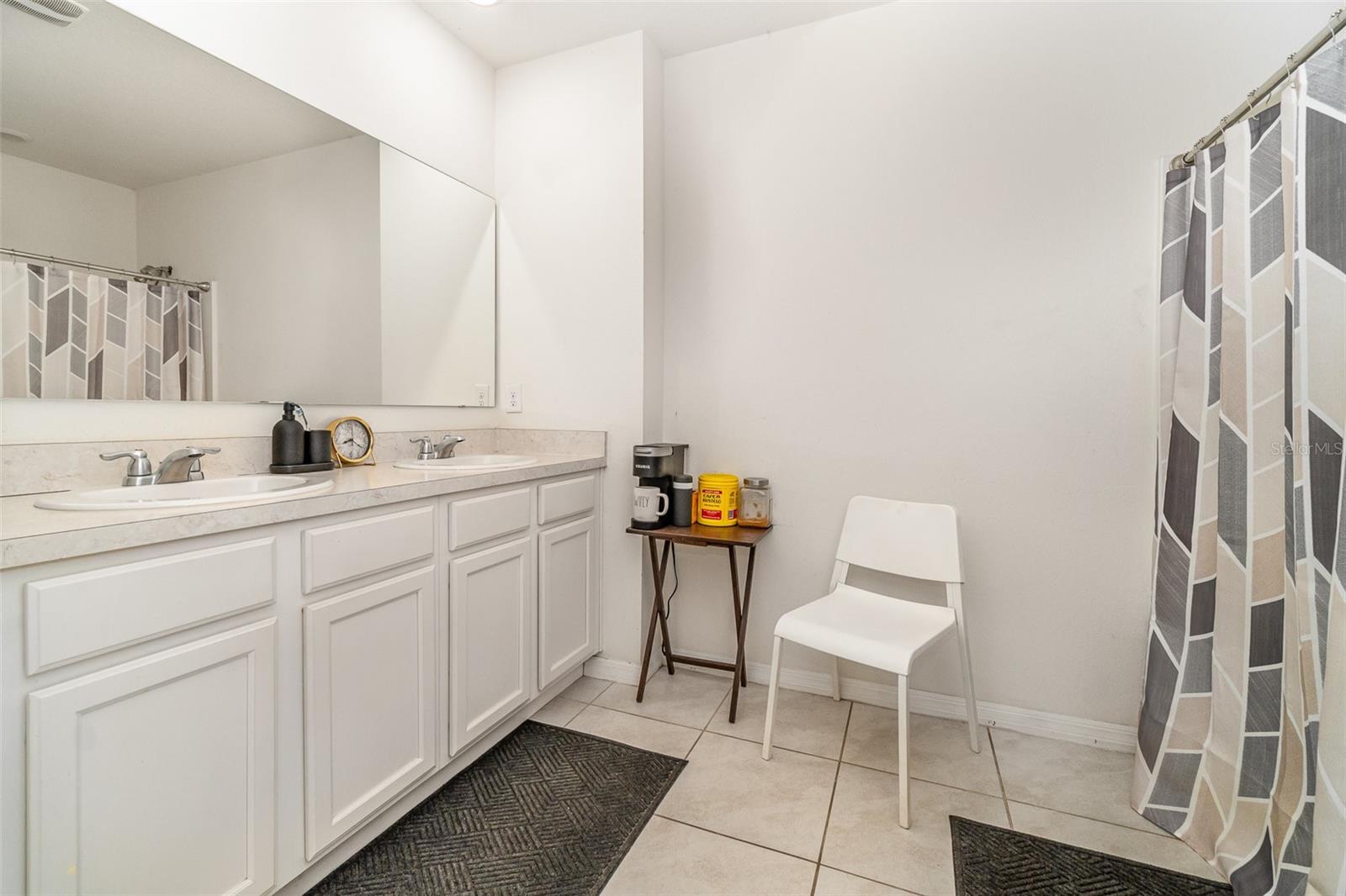 Image 18 of 28 For 6728 Huntleigh Hammock Road
