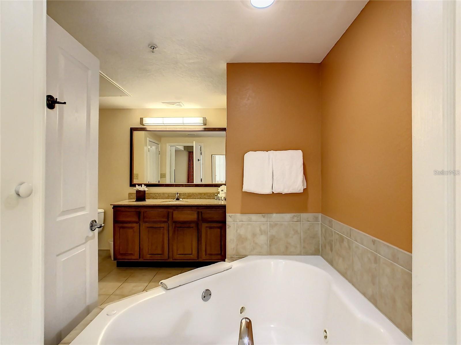 Image 15 of 29 For 12544 Floridays Resort Dr  202b