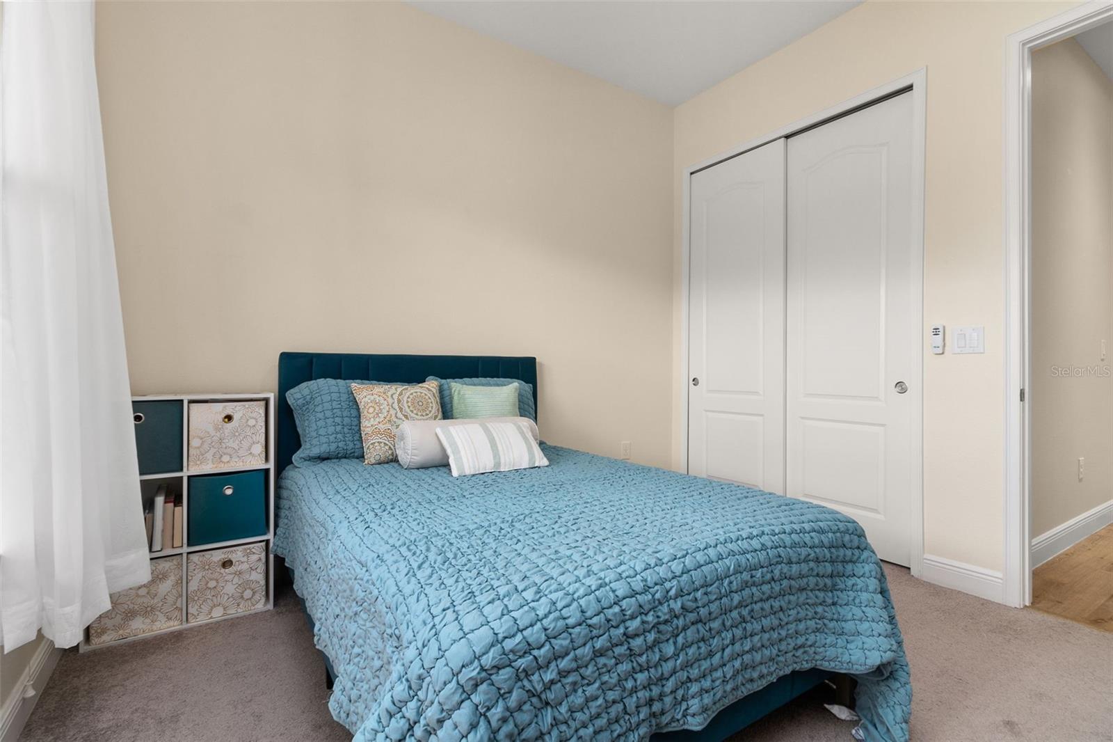 Image 12 of 84 For 5012 Fountainwood Drive