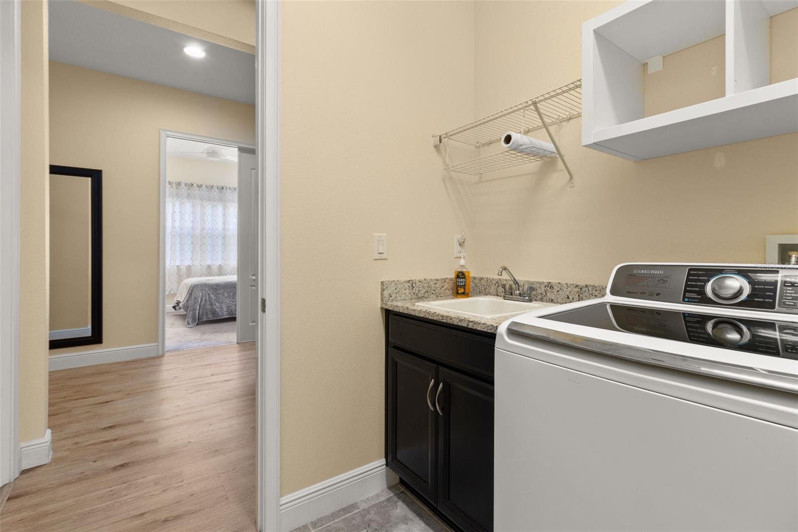Image 21 of 84 For 5012 Fountainwood Drive