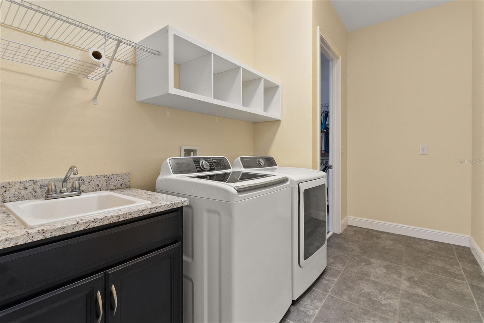 Image 22 of 84 For 5012 Fountainwood Drive
